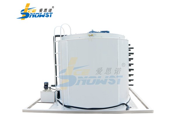 暢享盛夏！愛思諾制冰機帶來的大型冰桶，讓你的派對更涼爽！